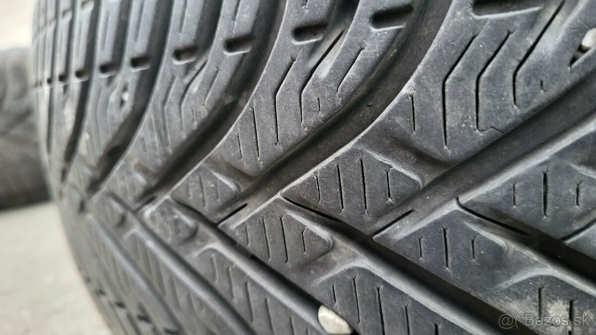 Zimne Pneu 185/65 R15 Dot 4123 - 10