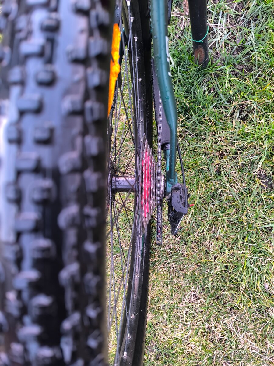 AMULET 29 Rival green/black - 10