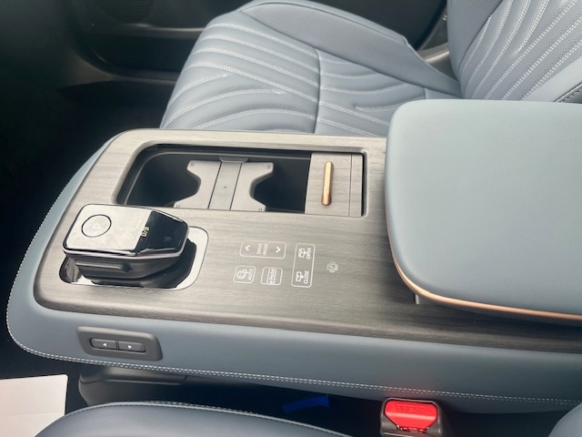 Nový Nissan Ariya 87kWh Evolve 2WD - 10