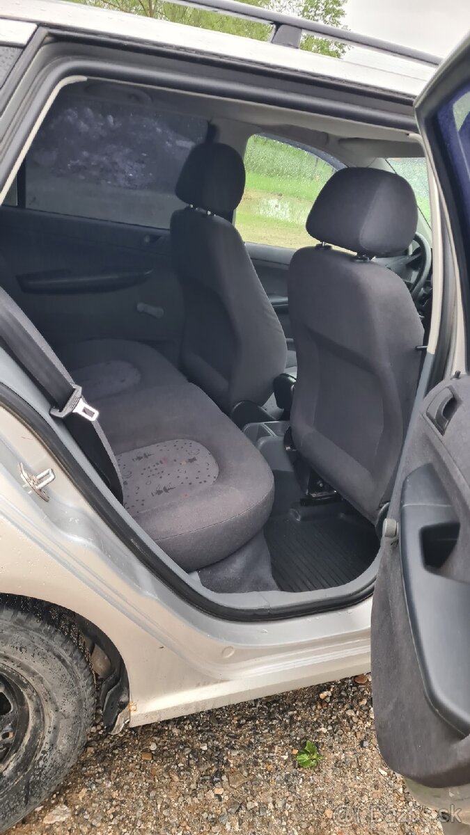 Škoda Fabia combi 1.4 benzin + lpg - 10