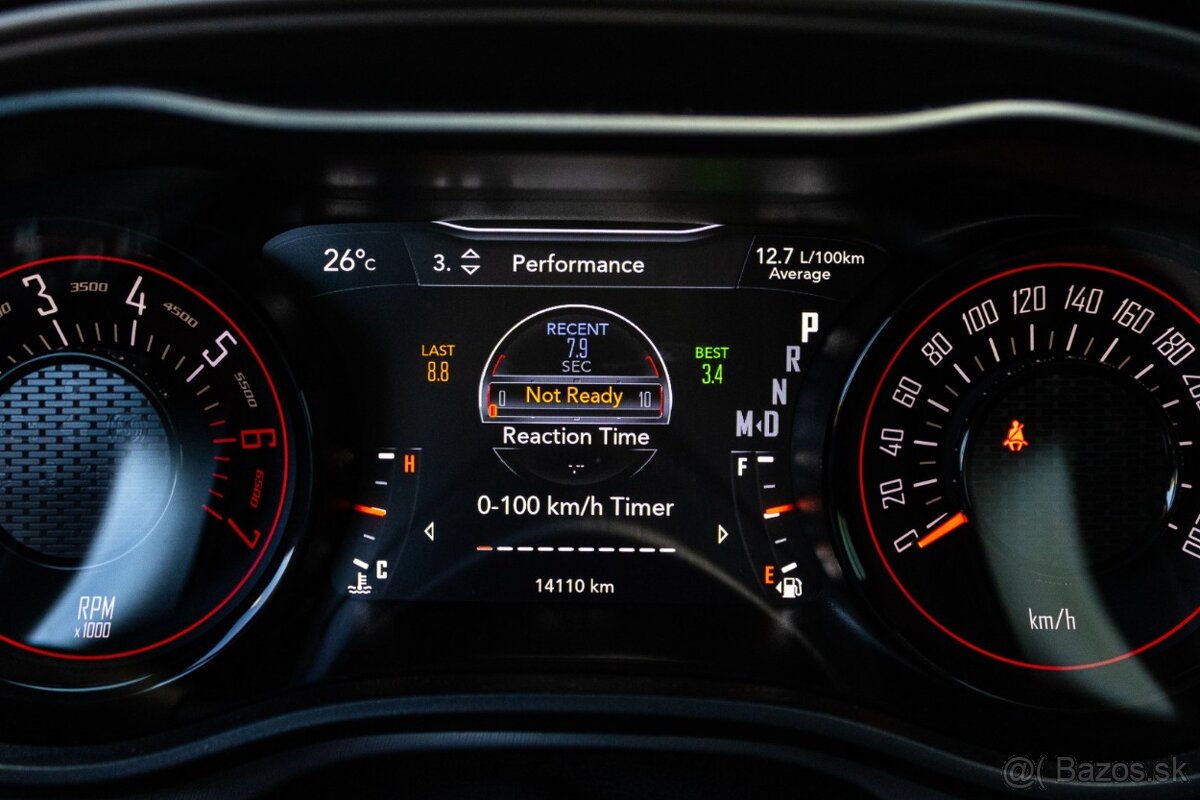 Dodge Challenger R/T 5.7 V8 / TOP STAV - 10