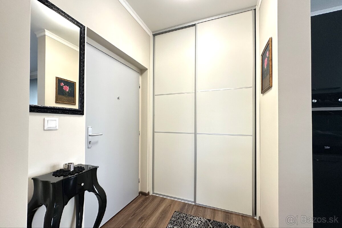 Prenájom 1 izbový byt Puchov - 10