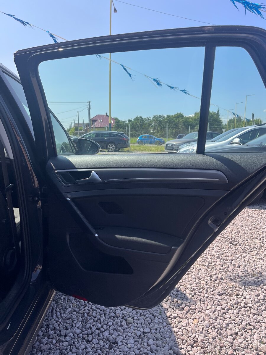 VW Golf eComfort ECS Navi Elektromotor - 10