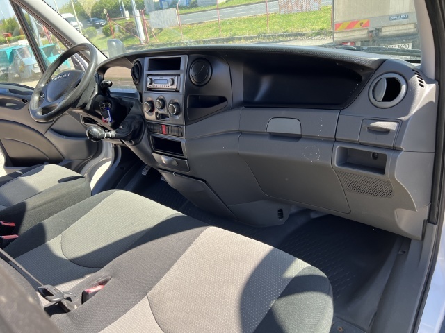 Prodám Iveco Daily 2.3HPT. 93 kw. Servis.historie. - 10
