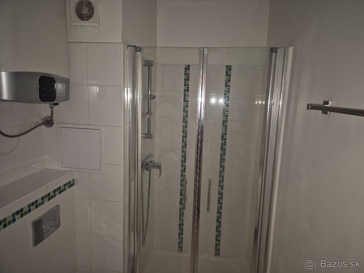 Na predaj alebo prenájom štýlová garzónka v Komárne, 7. sídl - 10