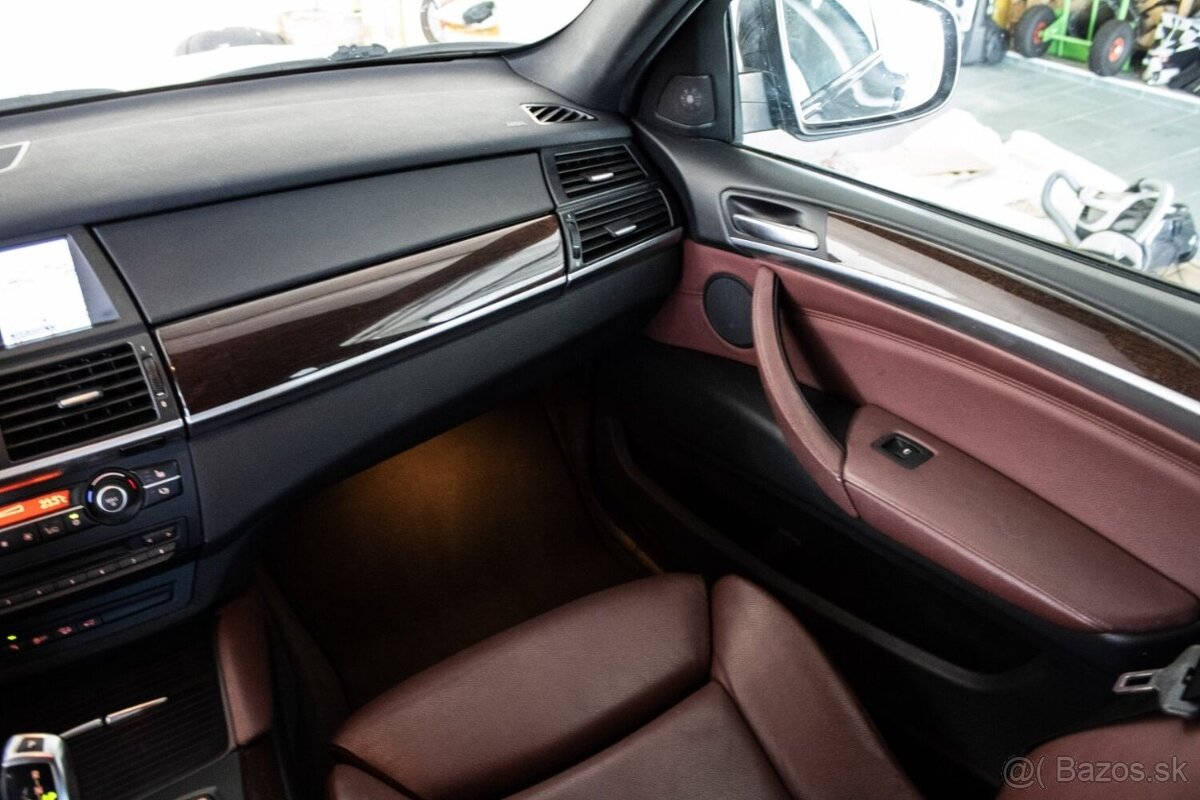 BMW X6 xDrive 35i - 10