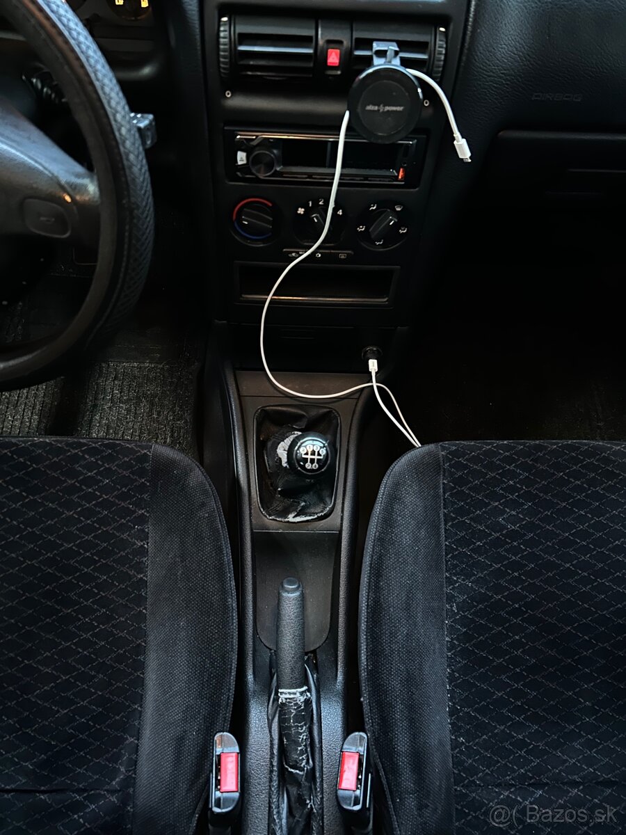 Opel Astra g 1.6 - 10