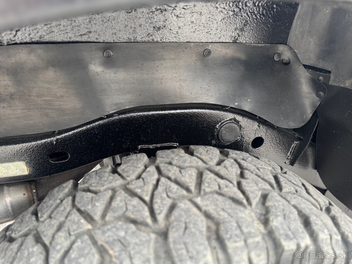 Mitsubishi L200 - 10