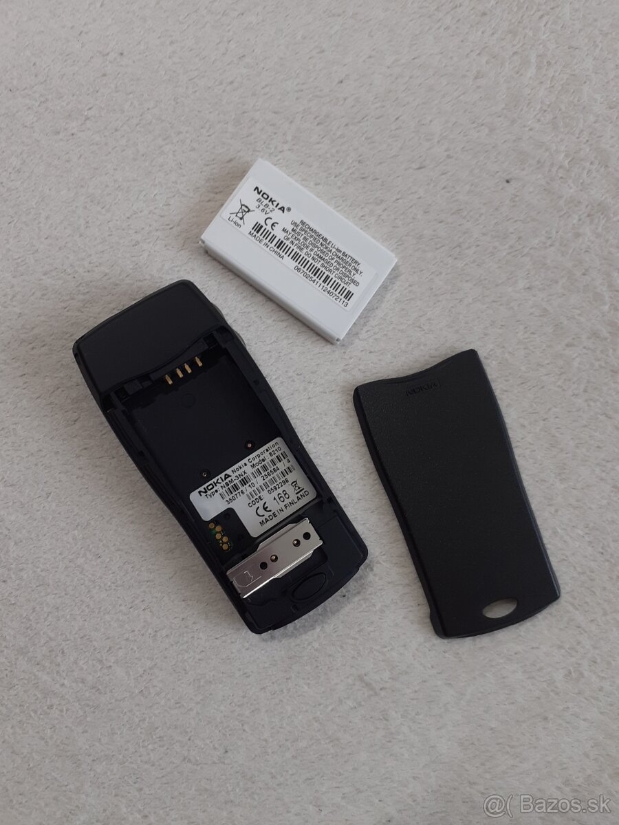 NOKIA 8210 - 10