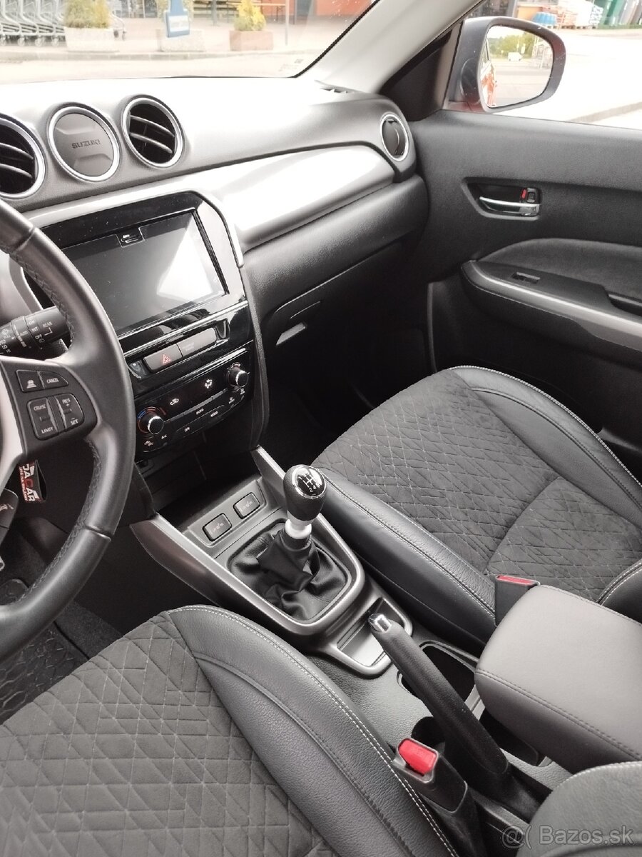 suzuki vitara 1.4 -13573-Km 2024 - 10