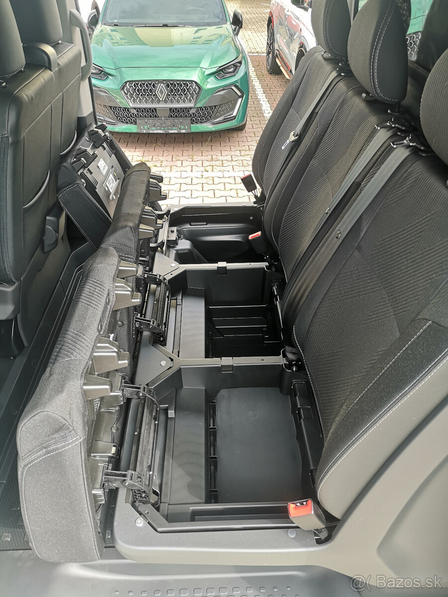 Renault Trafic L2H1P2 dCi 150 Extra dvojkabína - 10