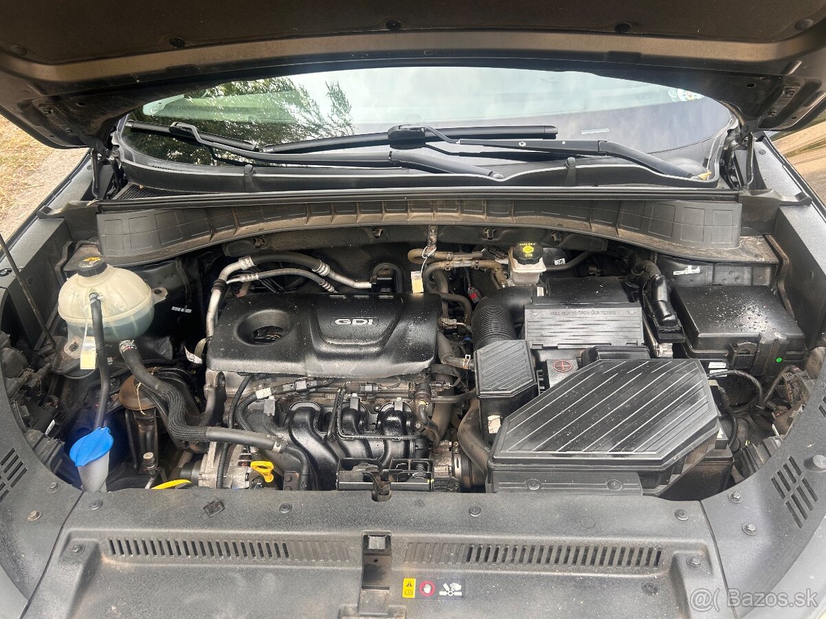 Hyundai Tucson 1.6 GDi - 10