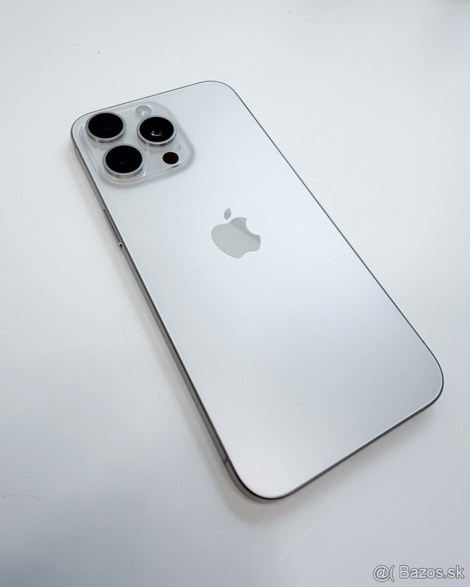 iPhone 15 Pro Max 256 GB - 10