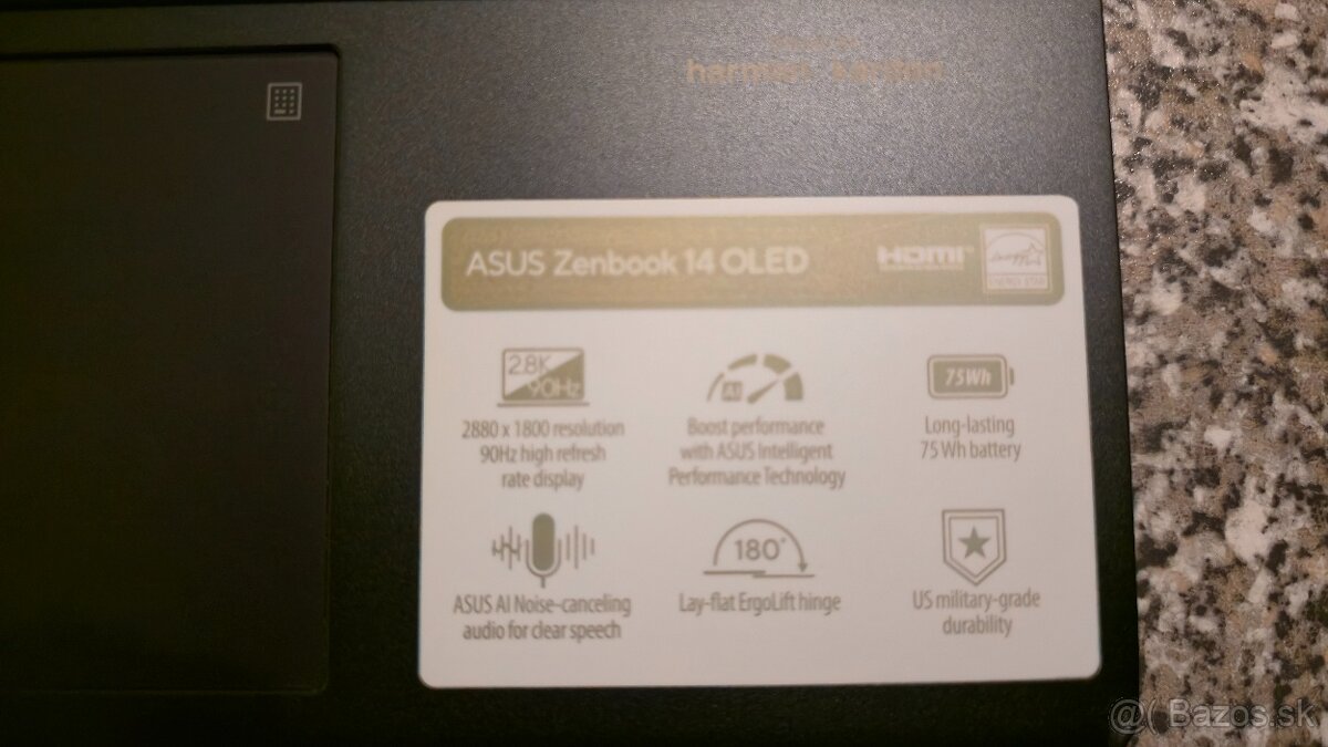 Asus Zenbook 14 OLED (16GB RAM, 1TB SSD) – Špičkový displej - 10
