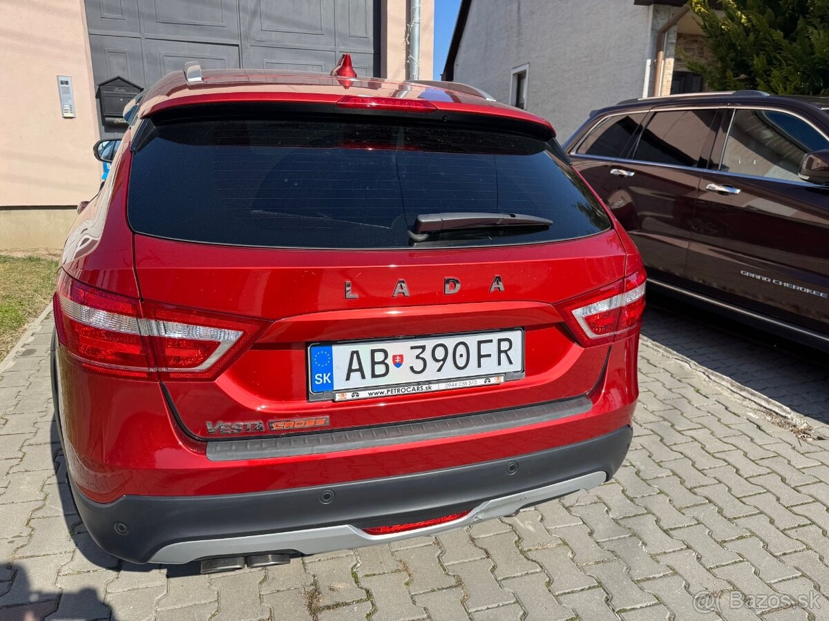 Lada vesta sw cross Lux - 10