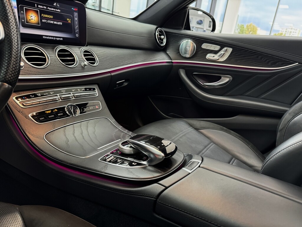 Mercedes-Benz E trieda E53 AMG Kombi 4MATIC - 10