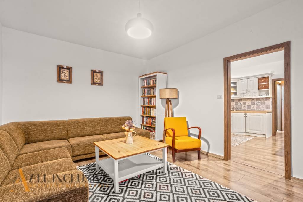 ALL INCLUSIVE I KOMPLET ZREKONŚTRUOVANÝ 3 IZBOVÝ BYT S BALKÓ - 10