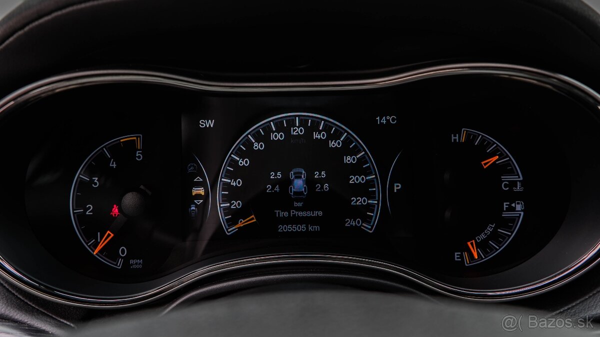 Jeep Grand Cherokee 3.0L V6 CRD Limited S-Model - 10