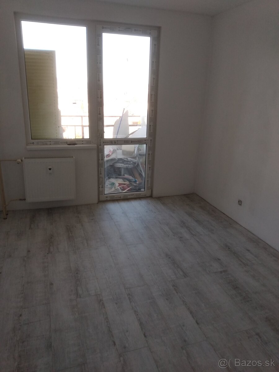 Stavebné práce a rekonštrukcie - 10