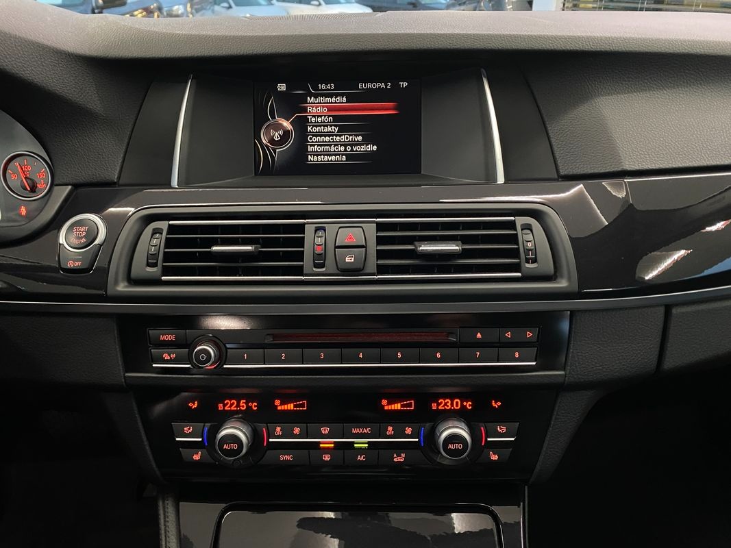 BMW 520d xDrive A/T 140 kw - 10