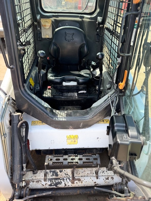 Smykový kolový nakladač Bobcat S450 - 10