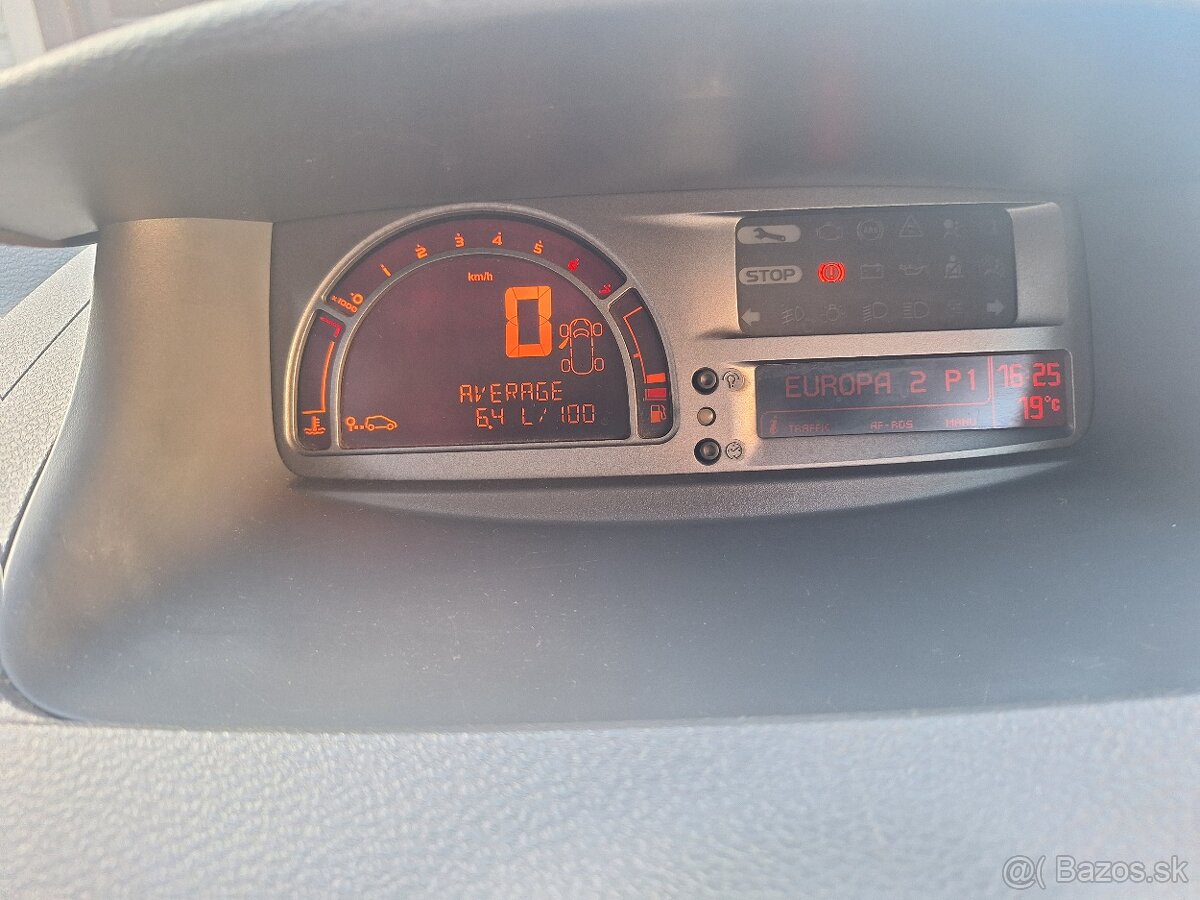 Renault grand modus - 10