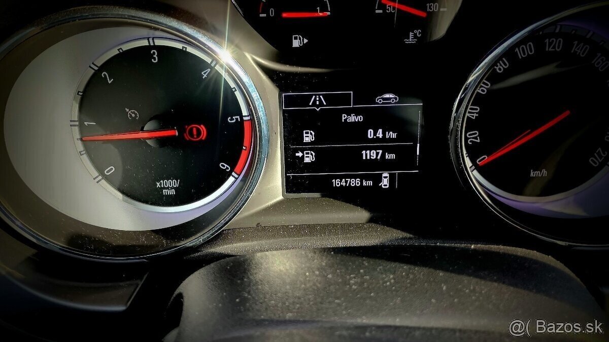 Opel Astra sport Tourer 1.6 ST CDTI - 10