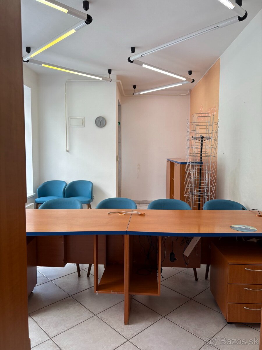 Na prenájom obchodný priestor 30 m2 v centre, Nitra - 10