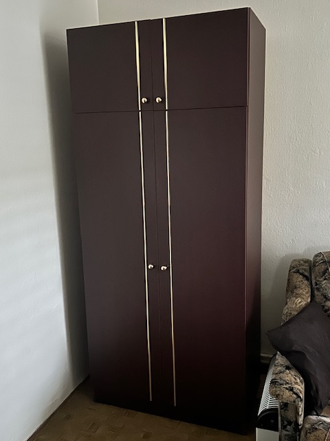 Predám sedačku, 2 kreslá, 2 taburetky - 10