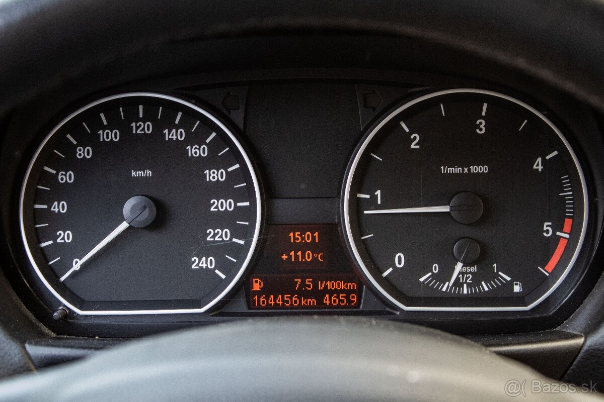 BMW Rad 1 118d 105kW 2010 - 10