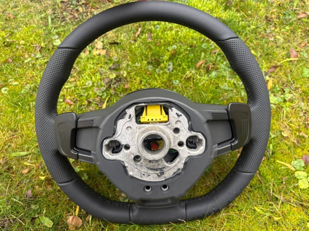 R-line VW VOLANT KOZENY GOLF PASSAT ARTEON - 10