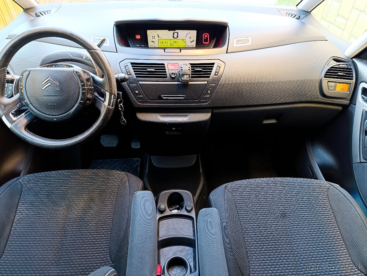 Citroën C4 Picasso - 10
