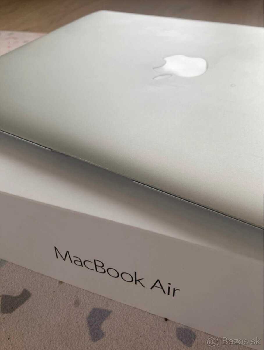 Macbook Air 13' 2015 - 10