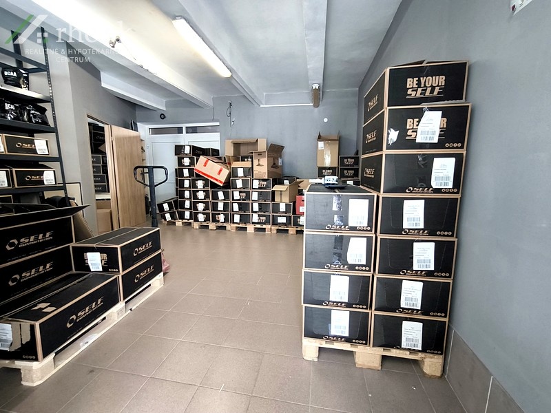 PRENÁJOM KANCELÁRIE, OBCHODNÉ A SKLADOVÉ PRIESTORY S PRIVÁTN - 10