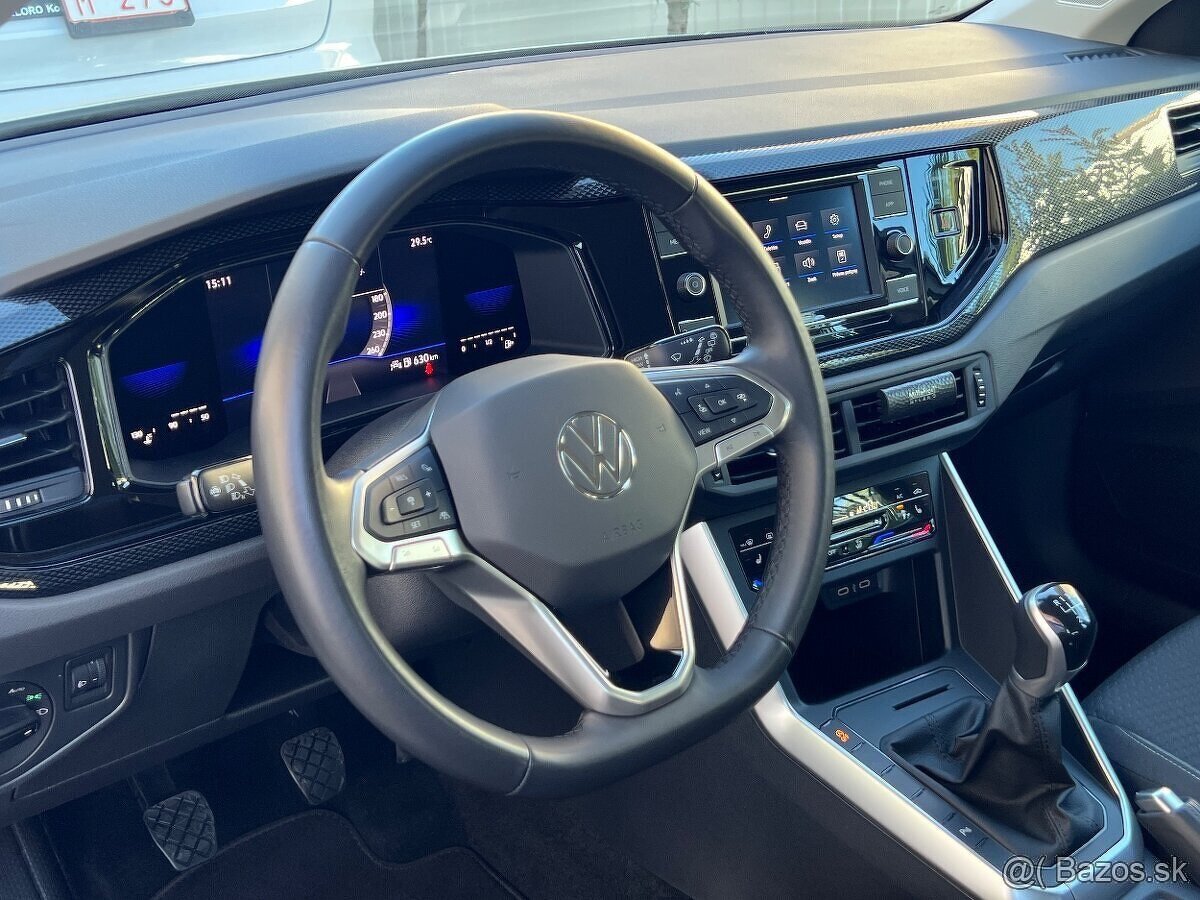 VOLKSWAGEN POLO 1.0 TSI 04/2023 28300 KM - 10