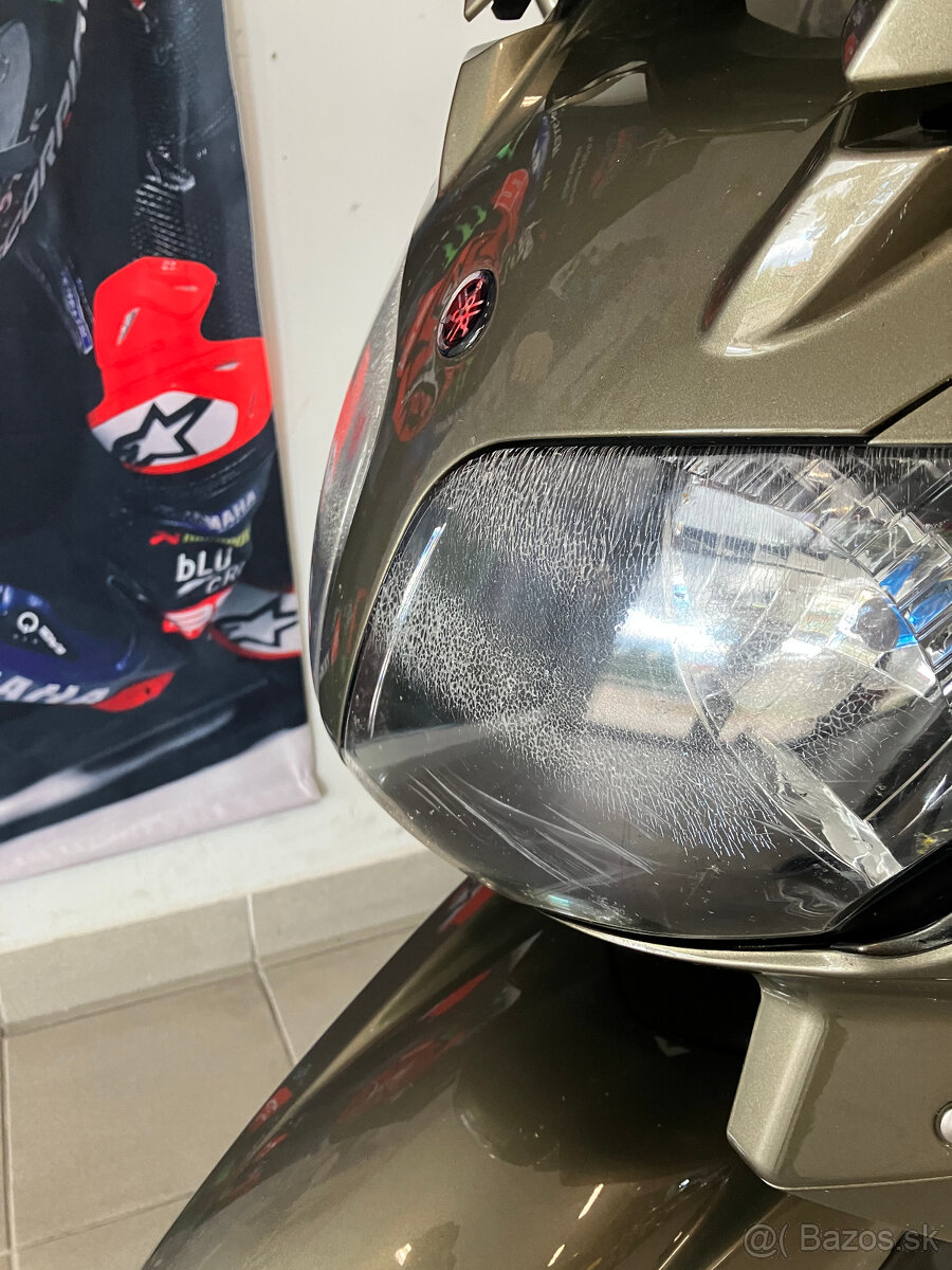 Yamaha FJR 1300 - 10