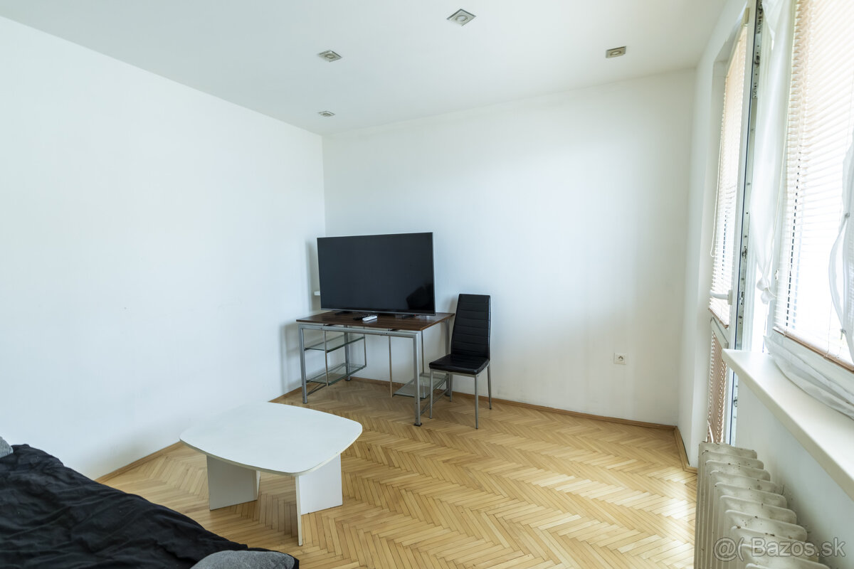 1-izbový byt na predaj – Čapajevova ulica, Košice – Západ - 10