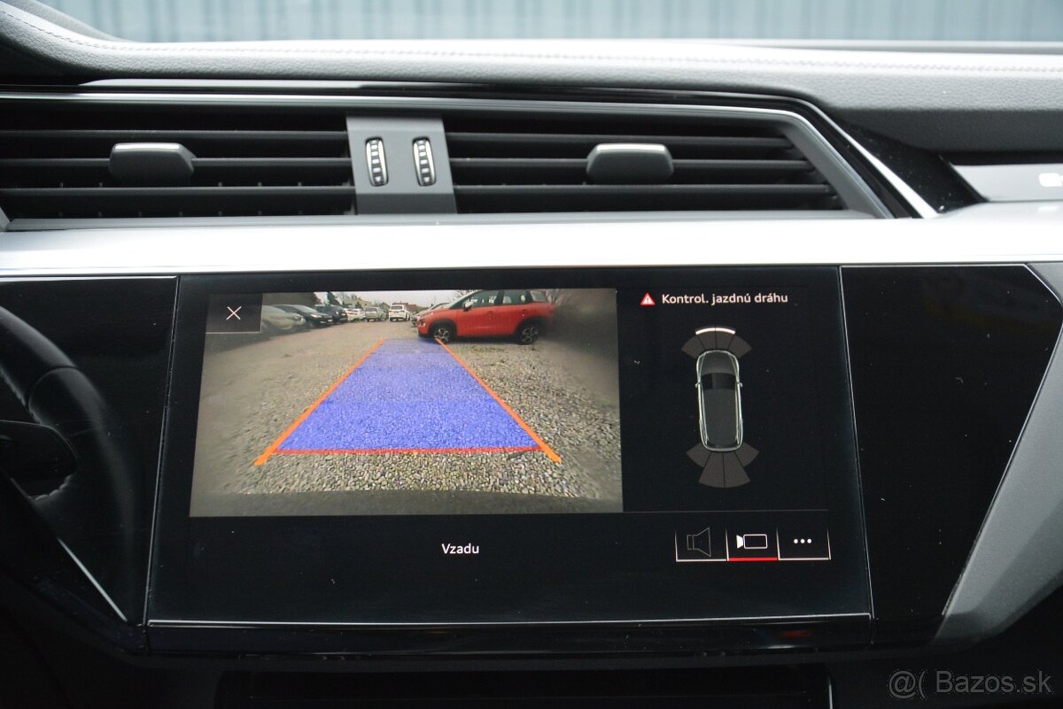 Audi e-tron 5.5 55 Advance, 4x4 - 10