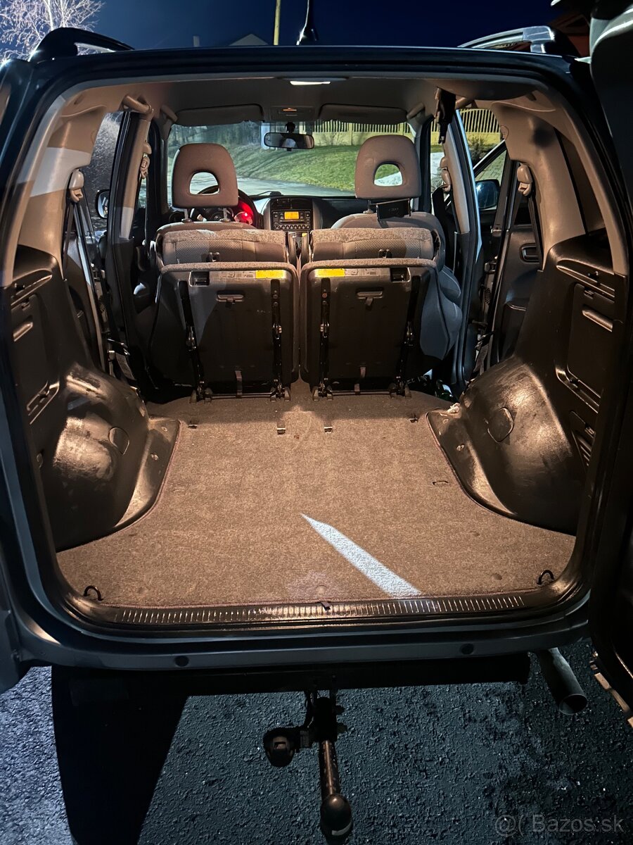 Toyota rav4 II 2.0 VVTi - 10