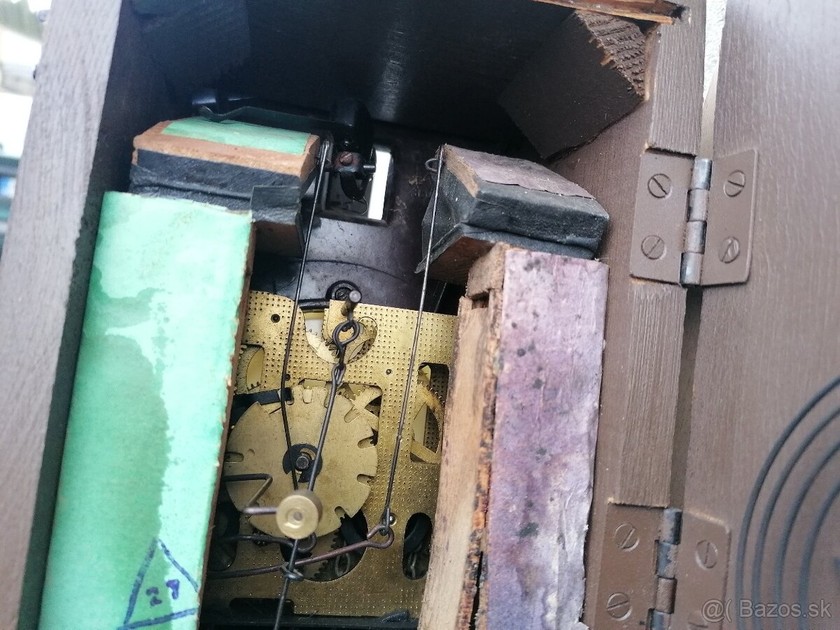 Predám starožitné kukučkové hodiny - 10