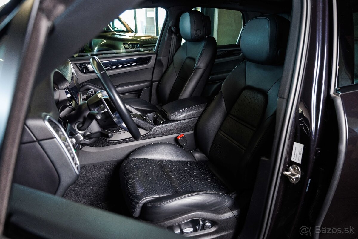 Porsche Cayenne 3.0 4X4 - 10