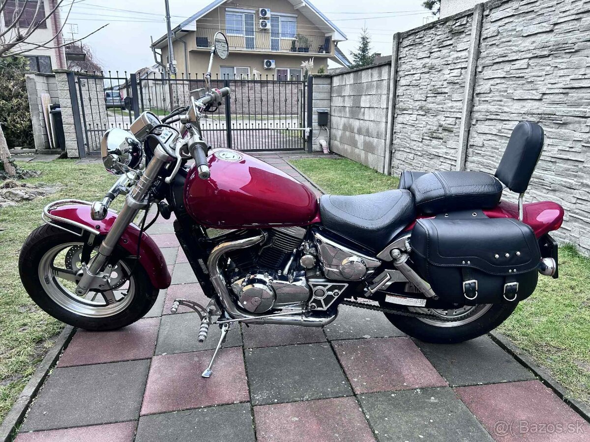 Suzuki Marauder VZ800 - 10