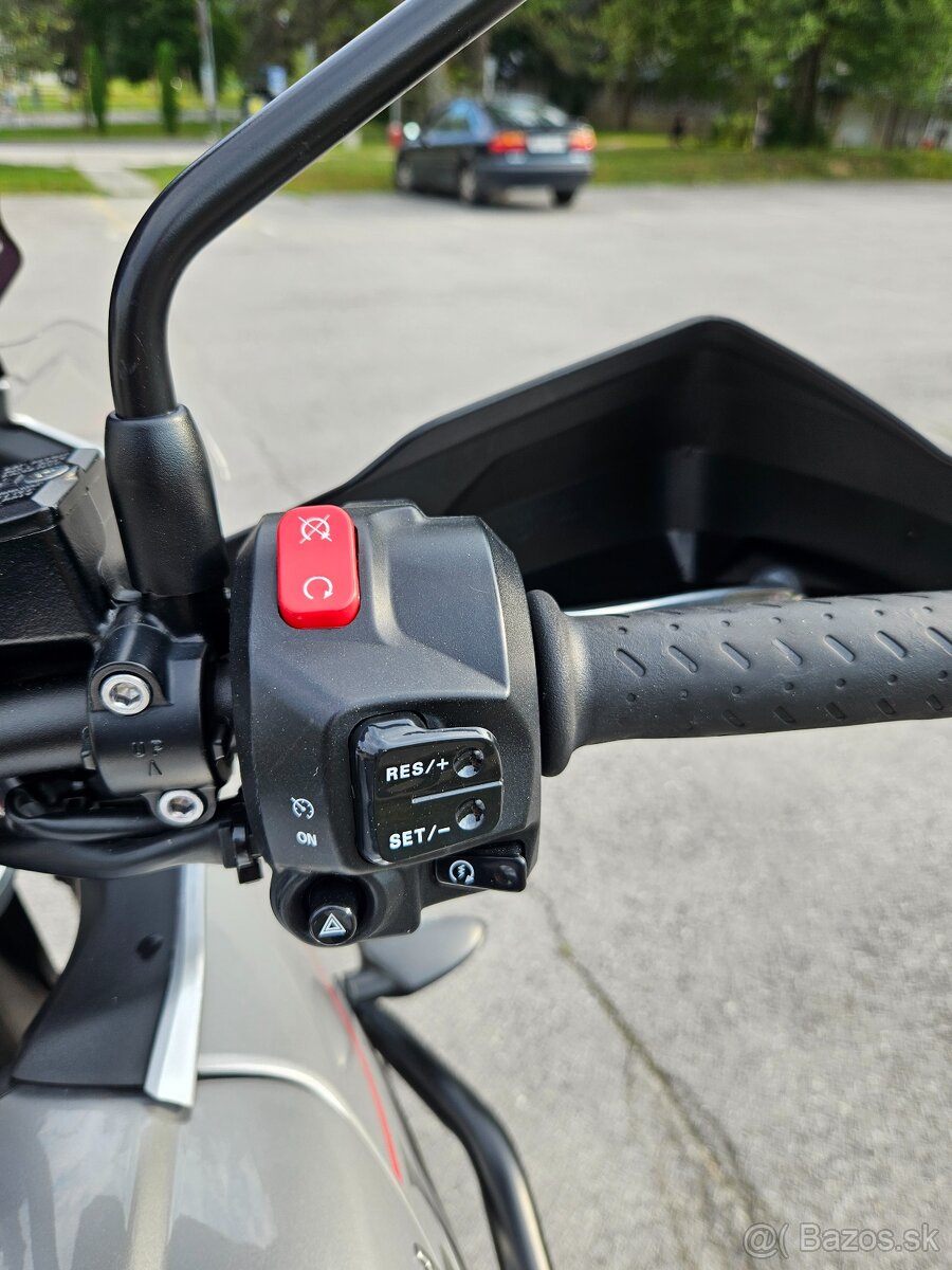 Triumph Tiger 1050 SPORT - 10