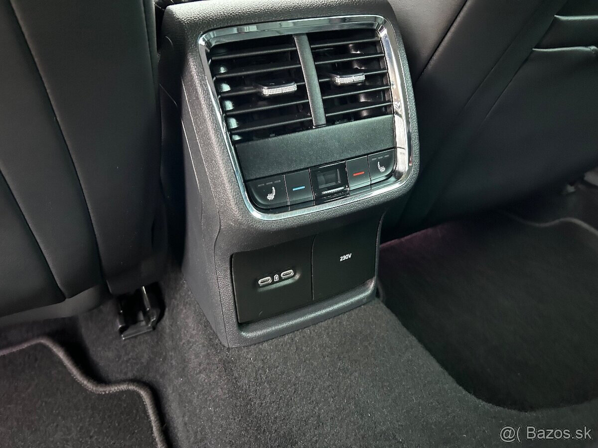 Skoda Octavia IV Combi 2.0TDI DSG 110KW - 10