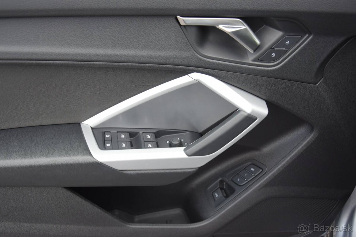 Audi Q3 2.0 TFSI 140 kw quattro - 84 010 km - 2022 - DPH - 10