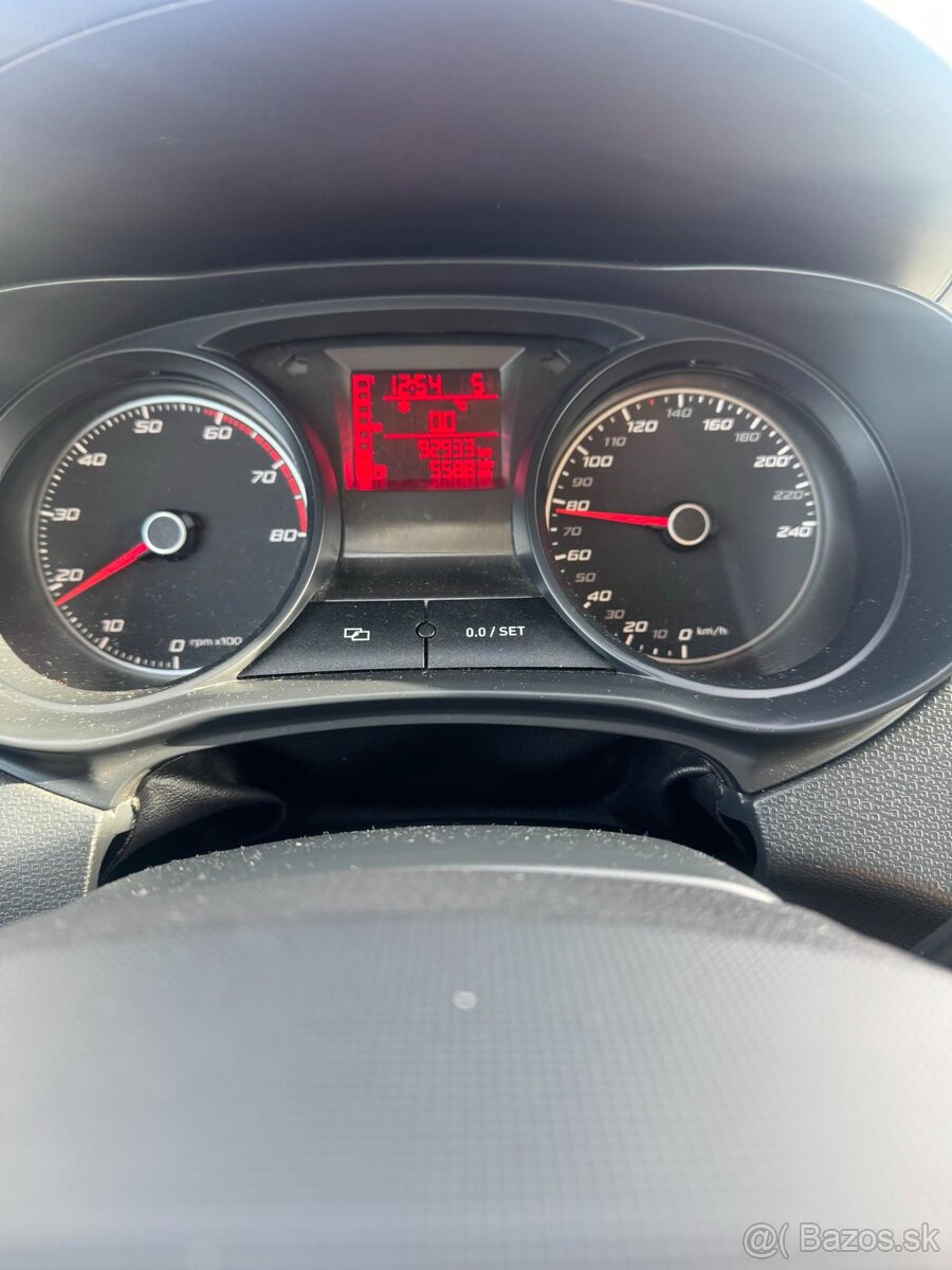 Seat Ibiza 1.2 TSI 77KW RV2014 - 10