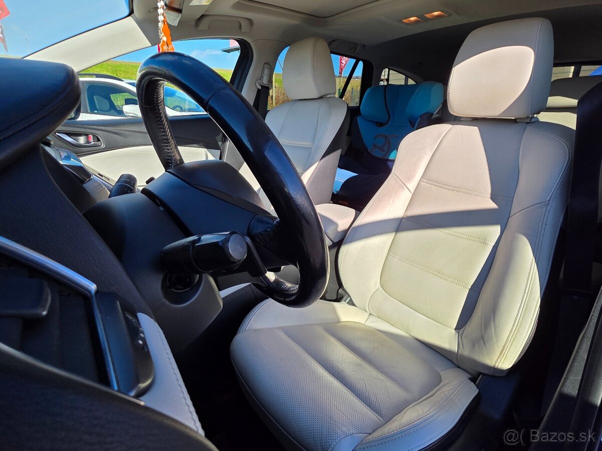 Mazda 6 Combi 2.2 AWD - 10