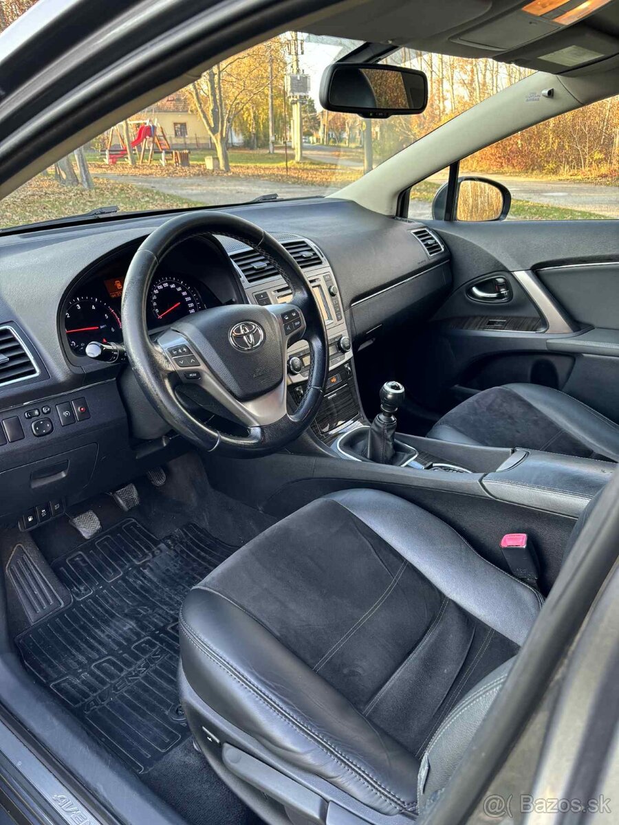 Toyota Avensis 2.0l D-4D Sol - 10