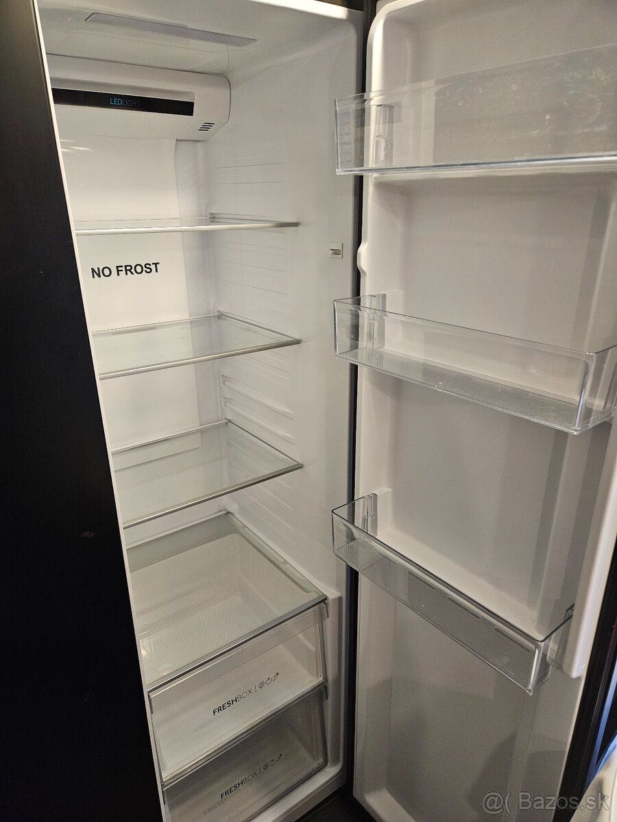 Americka chladnicka s mrazničkou - 10