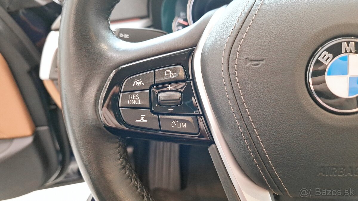 BMW 520d 140kw xdrive AT , r.v.  2019, kúpené v SR - 10